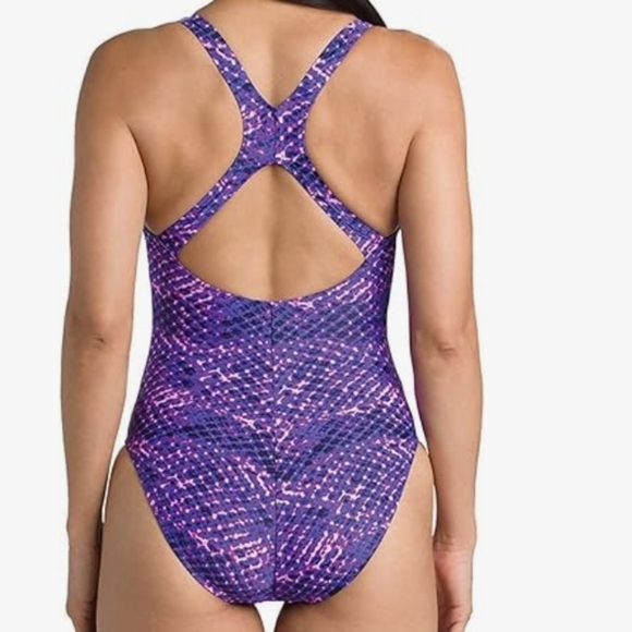 Speedo Ultra back One Piece Swimsuit Size 6 - Picture 2 of 14